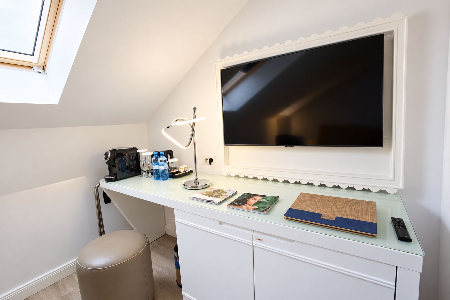 Junior Loft Suite