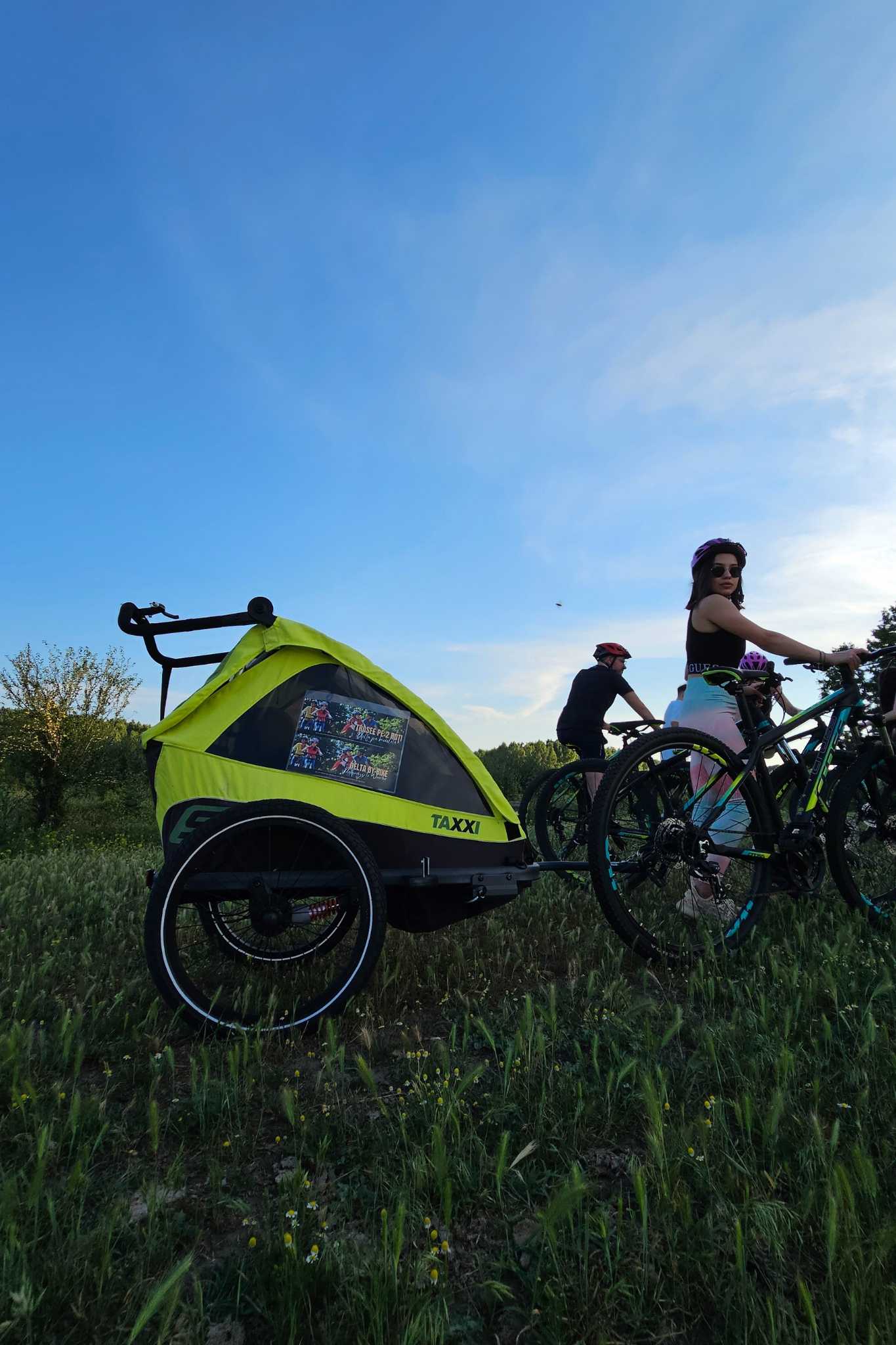 kids carriage biketours