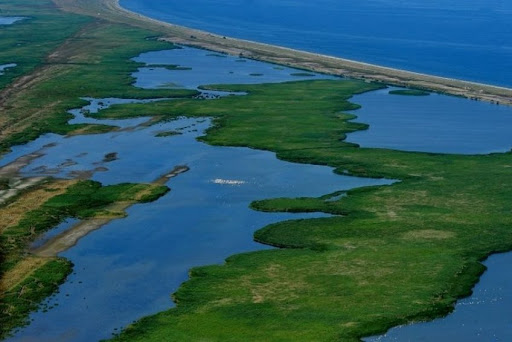 lake razelm lefeng romania