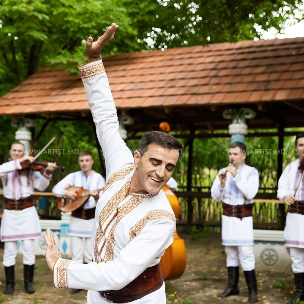 Palm Weekend with Aurelian Temișan