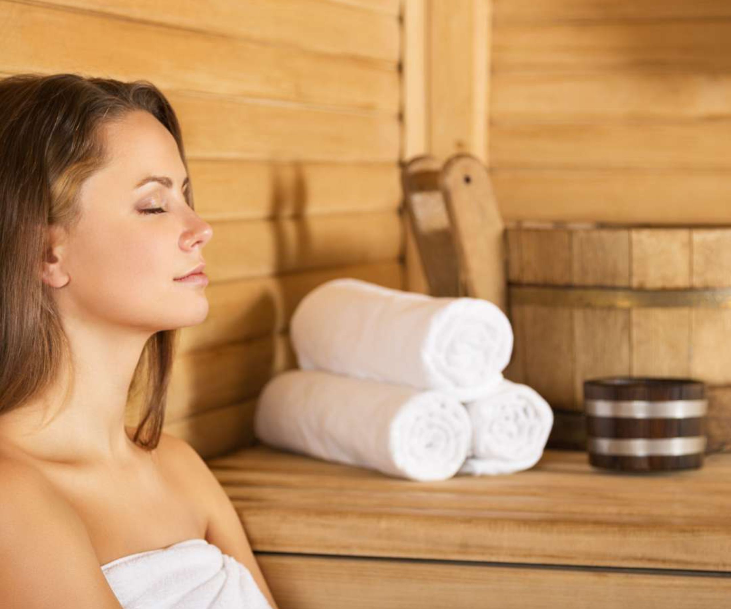 What costs are involved in a vacation in the Danube Delta 5 spa Delta Dunarii zona relaxare cu masaj si wellness